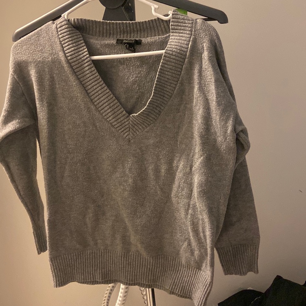 Gray sweater